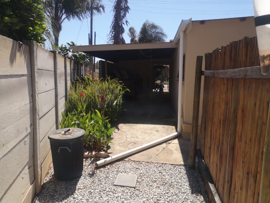 3 Bedroom Property for Sale in Despatch Central Eastern Cape